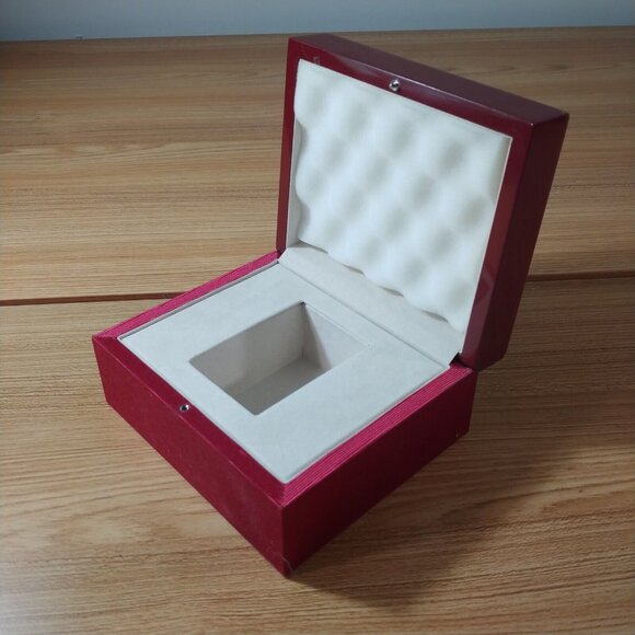 BOX ONLY - Salvatore Ferragamo Watch Jewelry Display - Picture 2 of 9
